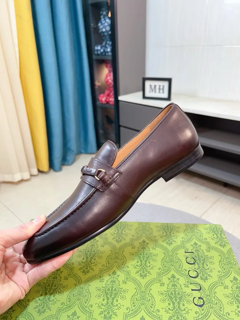 Men's shoes 💰500🌹🌹【GUCCI】The most popular classic Gucci leather shoes. Synchronized with the official website, the upper is made of Italian first-layer cowhide ➕cowhide lining, with unique brand and unique craftsmanship. Highlighting the hot style of the new year. Stop hesitating, stop wandering, get it now. Number: 38--44